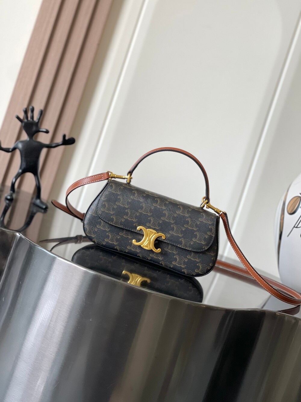 CELINE SS24 | TEEN LOLA Iconic Monogram Calfskin Handbag